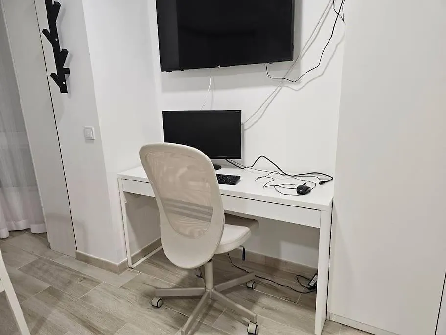Luxury Apartment 30M From Beach Benalmádena Spanien